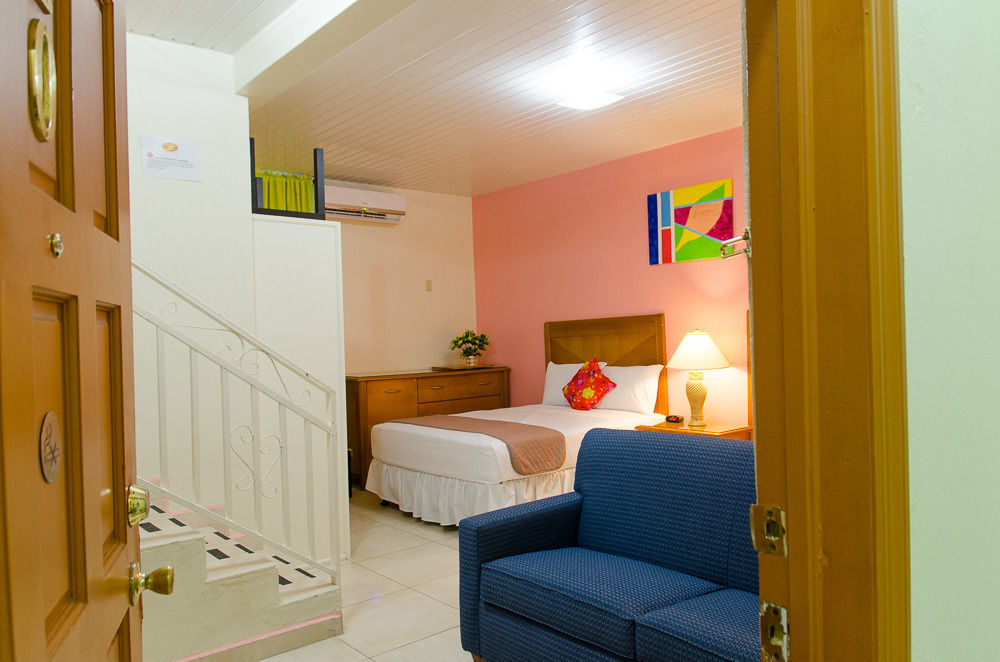 Alicia'S Inn Philipsburg  Bagian luar foto